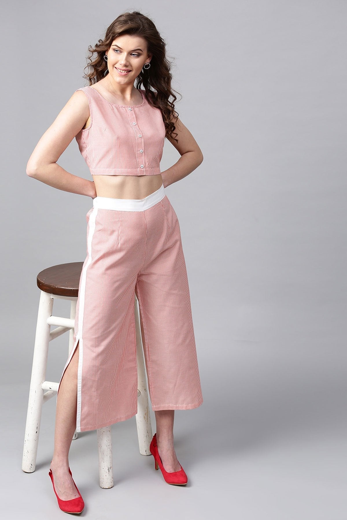 Women's Red Stripes Back Bow Crop Top