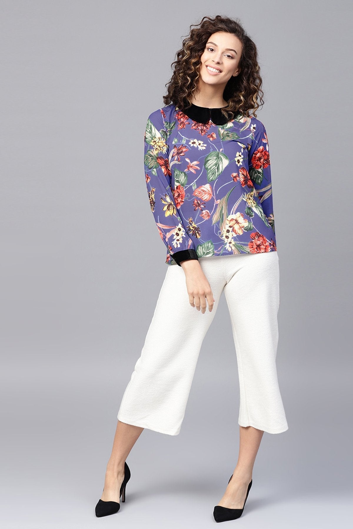 Women's Blue Floral Peterpan Top