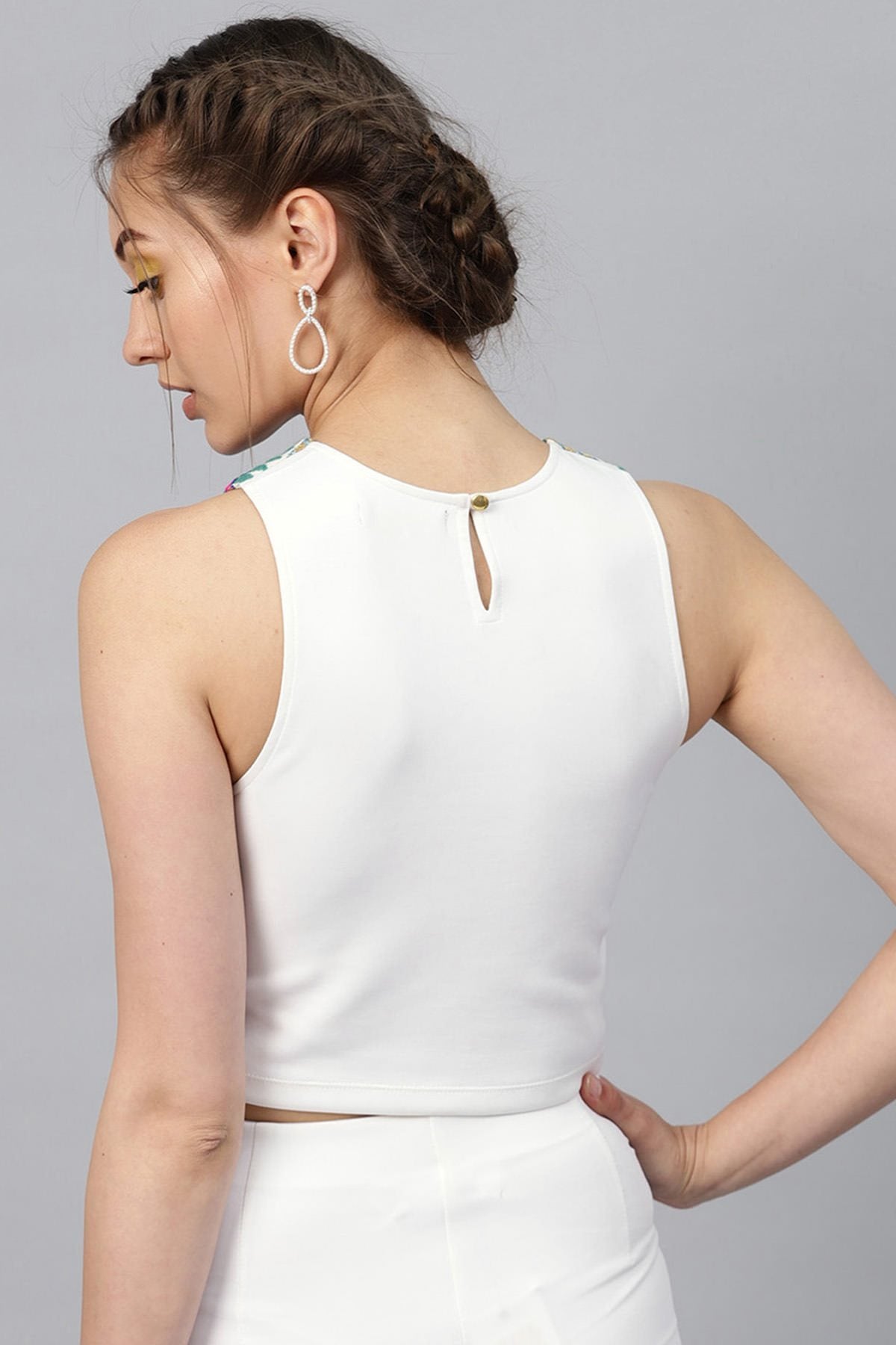 Women's White Sleeveless Jacquard Crop Top