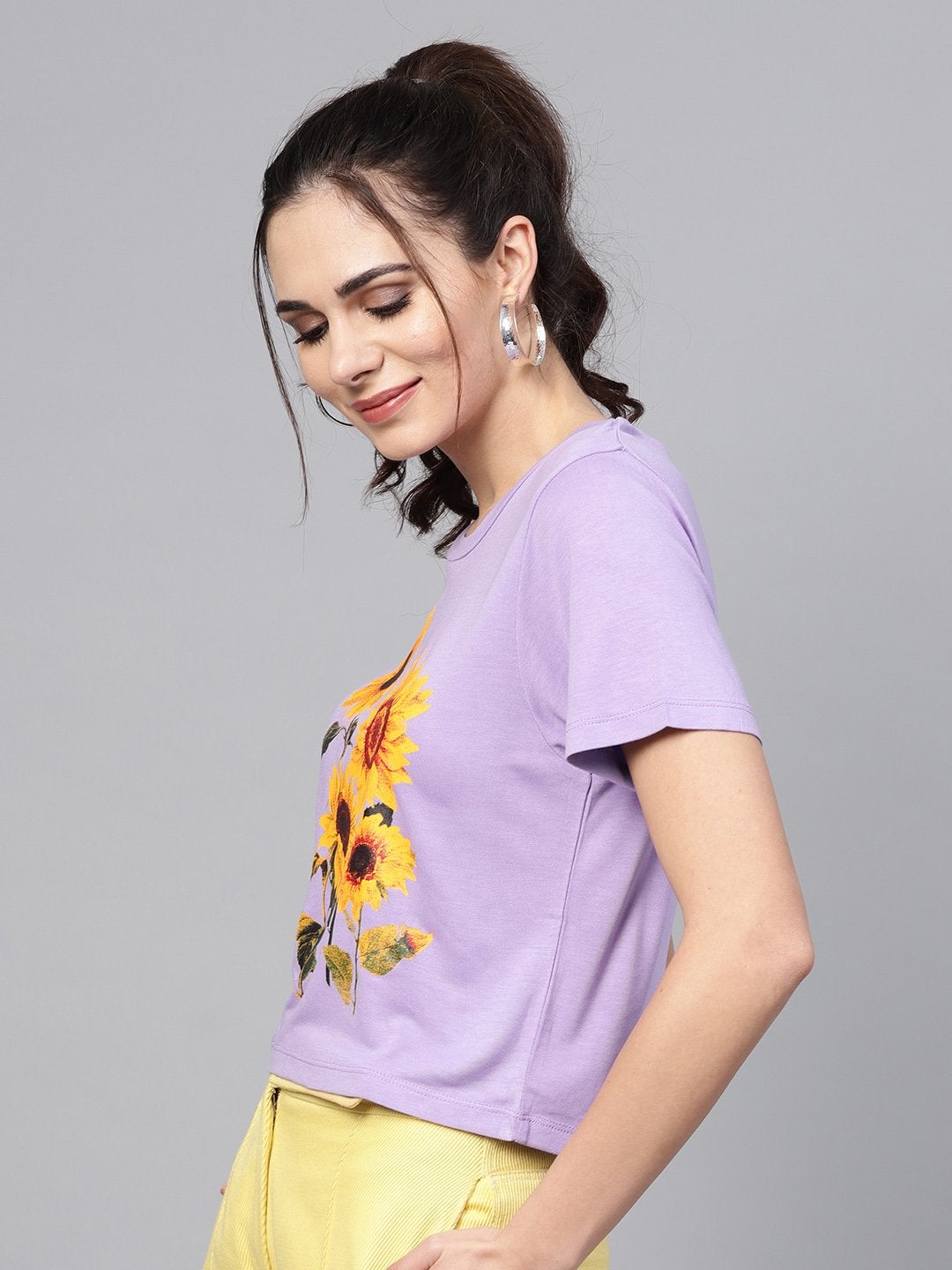 Women's Lavender Sunflower Print Crop Tee