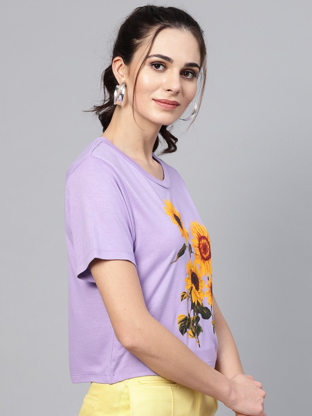 Women's Lavender Sunflower Print Crop Tee