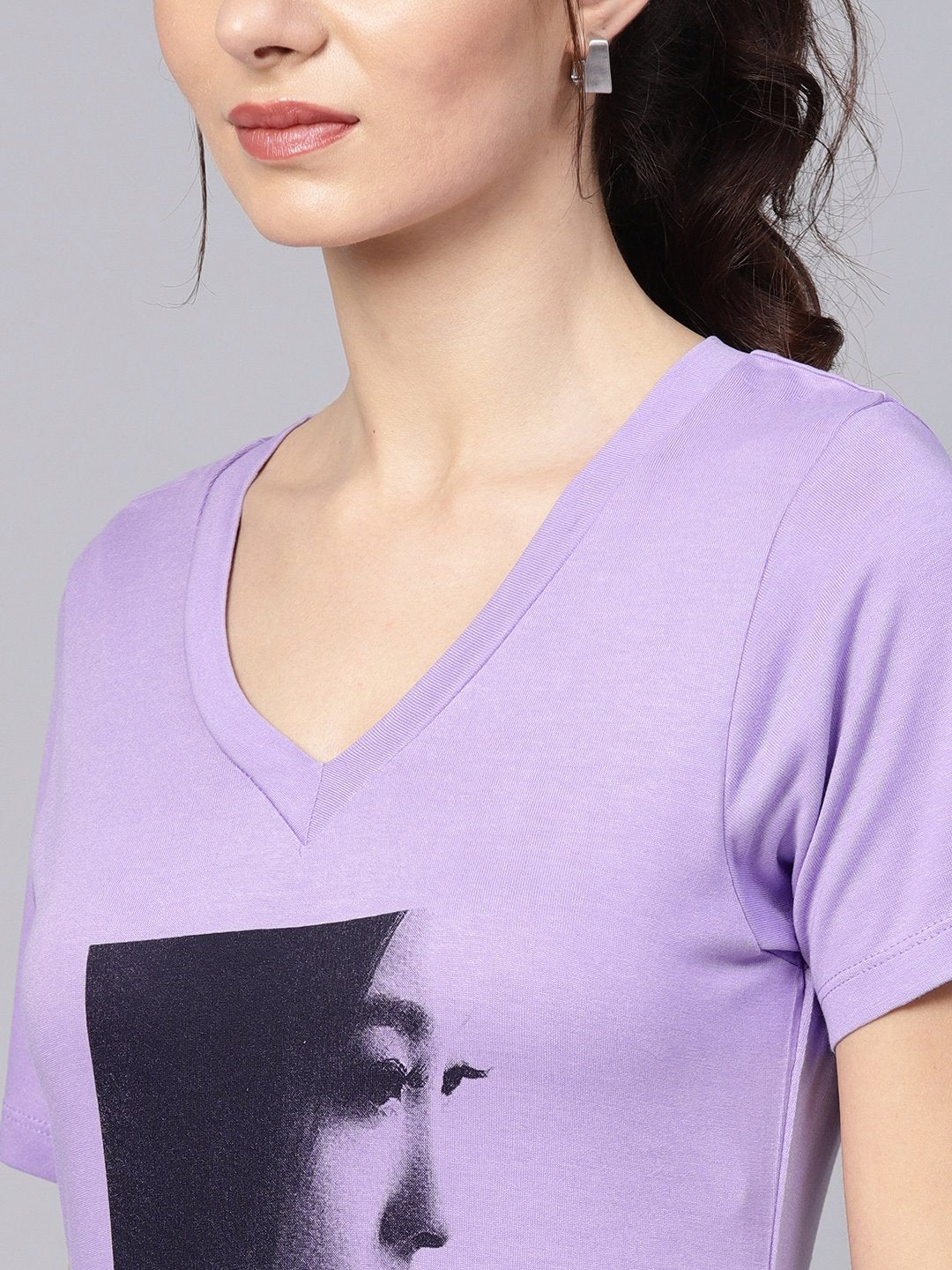 Women's Lavender Mono Girl Face V-Neck Tee