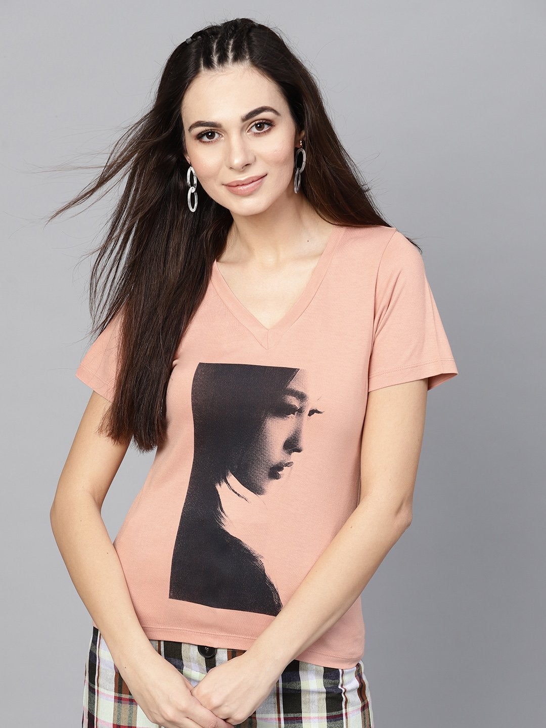 Women's Peach Mono Girl Face V-Neck Tee