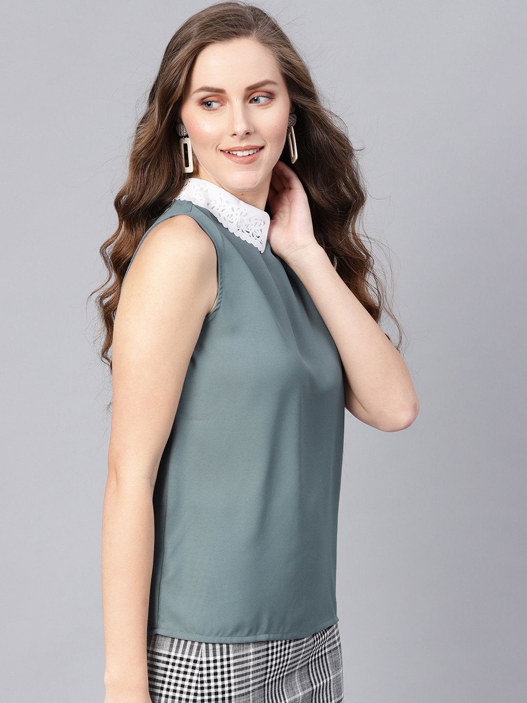 Women's Teal Collar Sleeveless Top