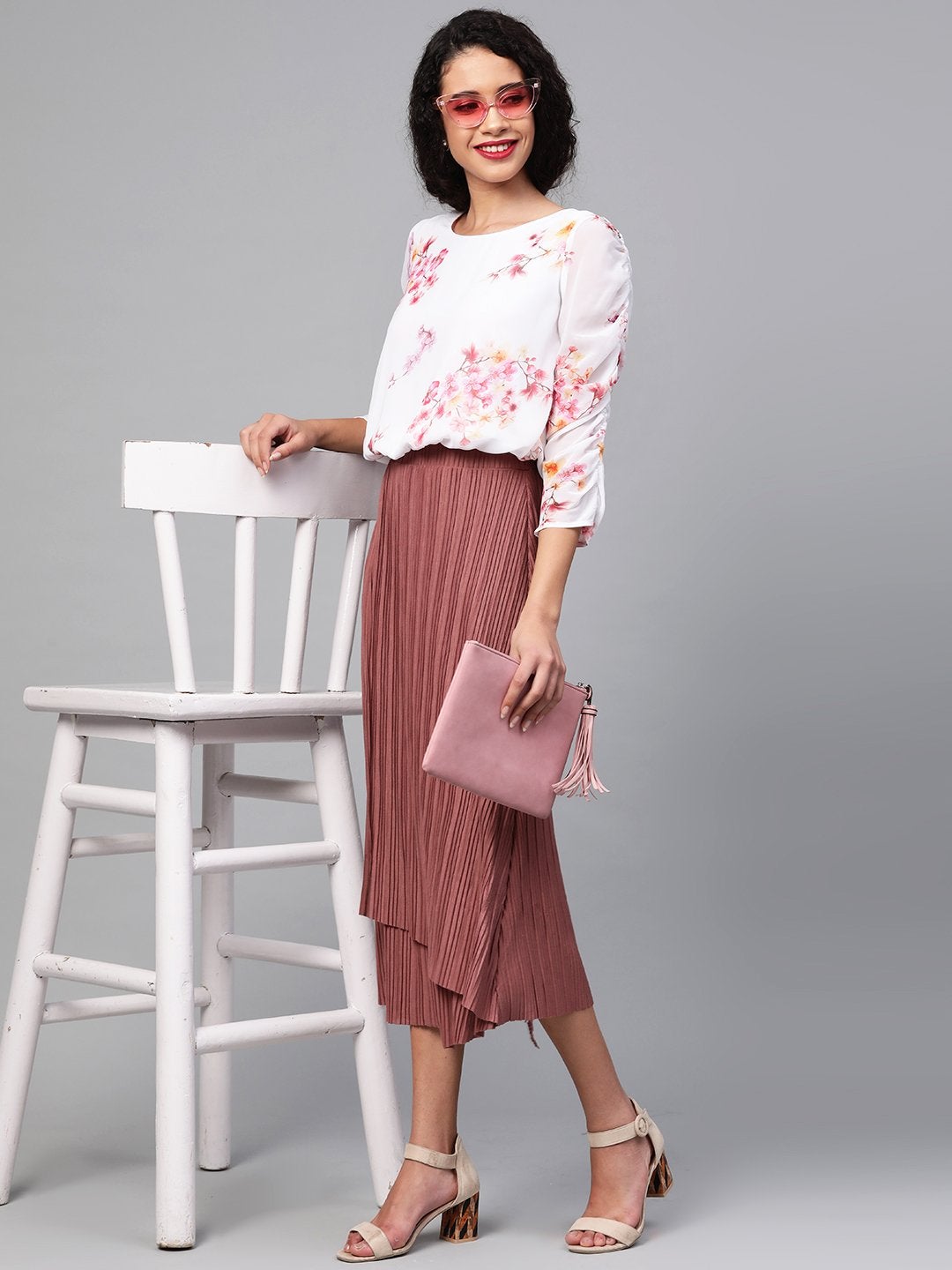 Women's Off-White Floral Rouched Sleeves Crop Top