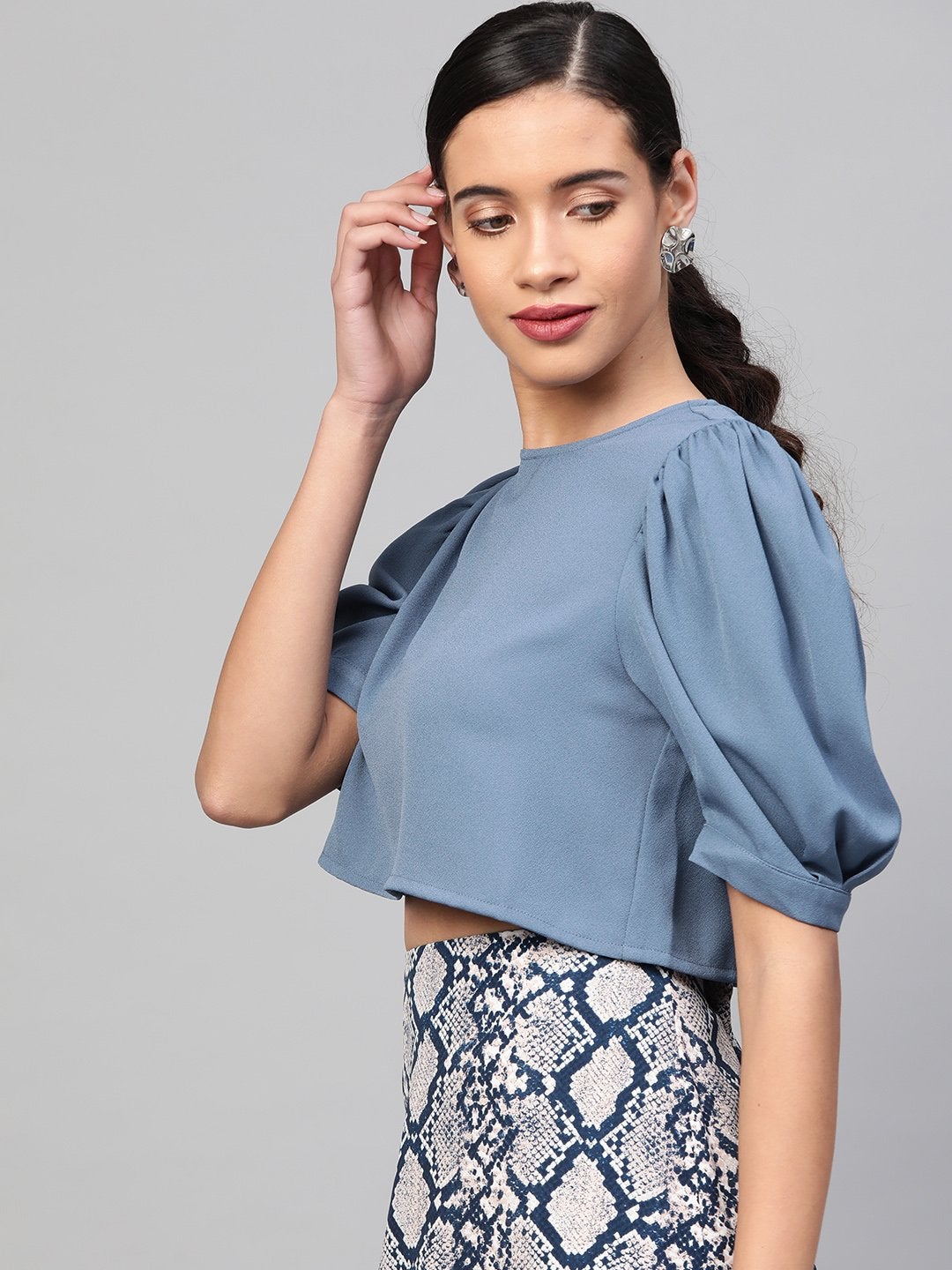 Women's Teal Gathered Sleeve Crop Top