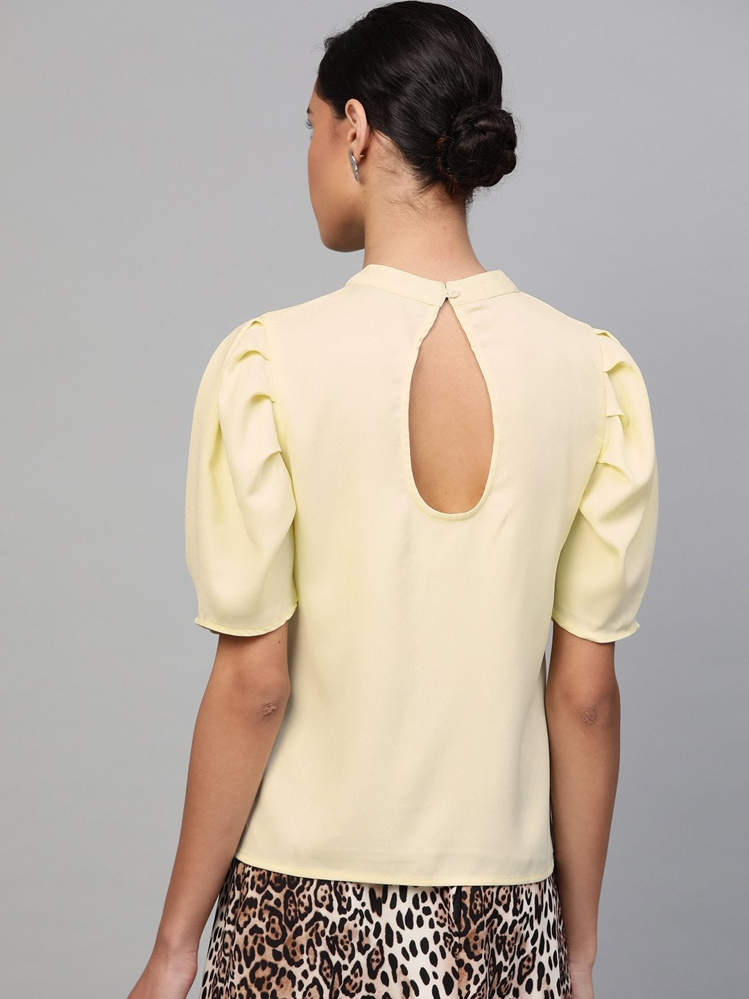 Women's Lemon Back Keyhole Top