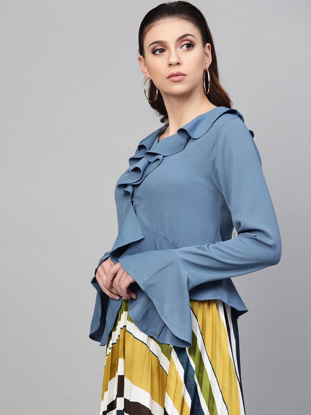 Women's Teal Front Ruffle Crop Top