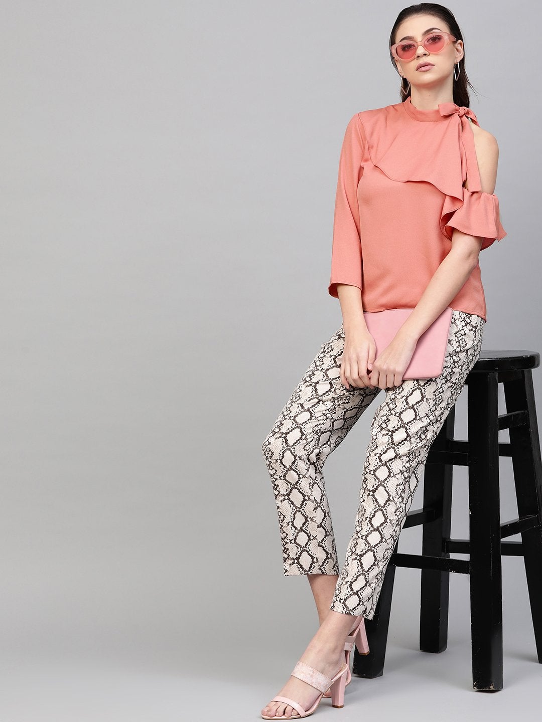 Women's Pink Neck Tie-Up Frill Top