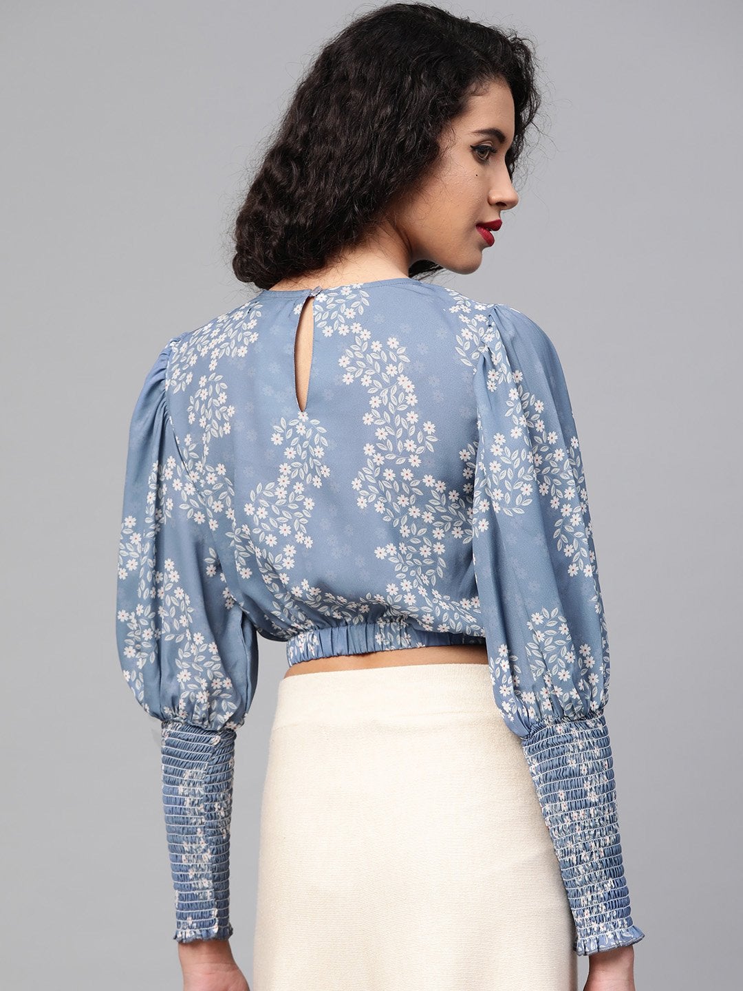 Women's Dark Blue Floral Smocking Sleeve Crop Top