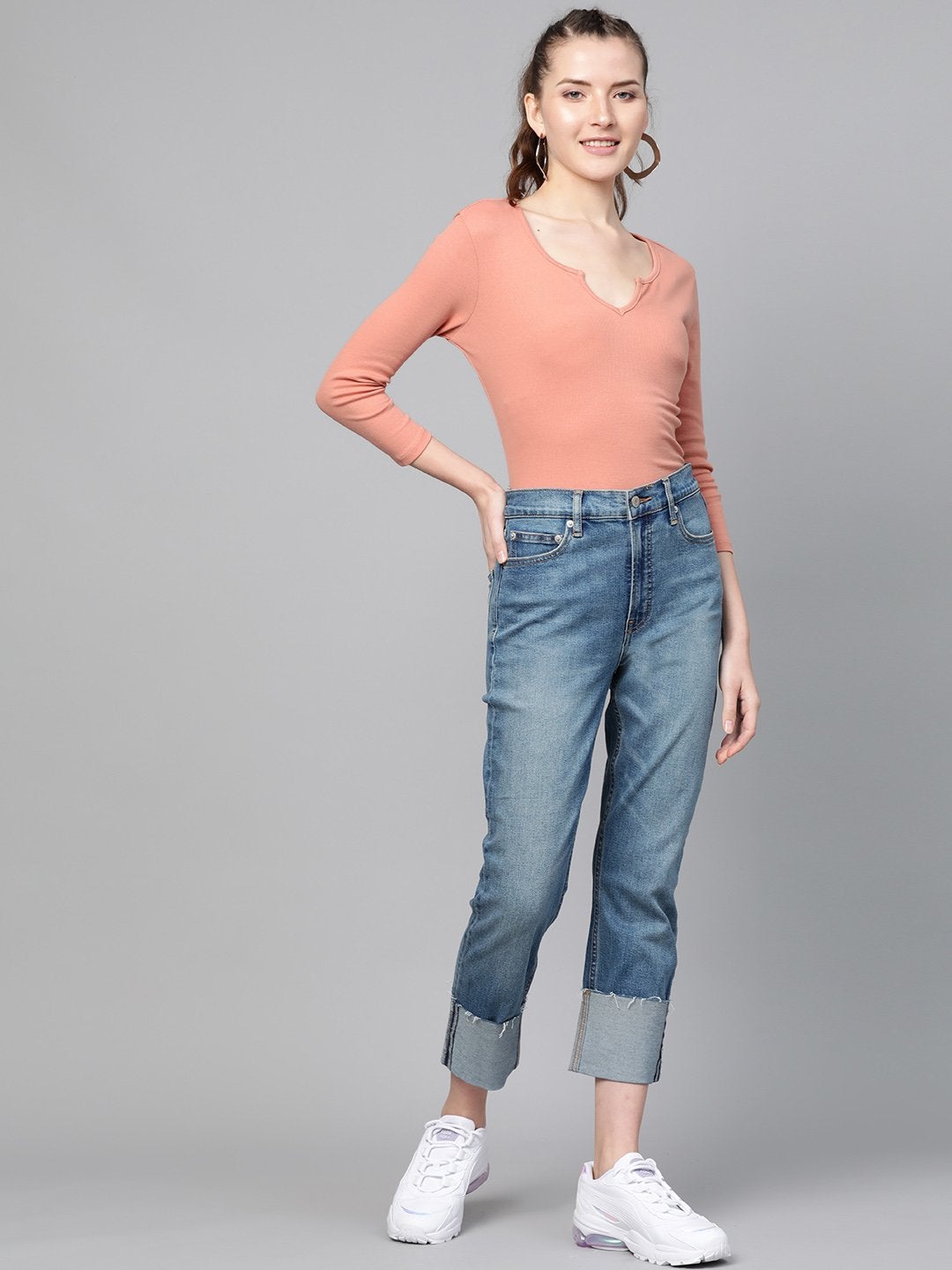 Women's Peach Rib V-Neck T-Shirt
