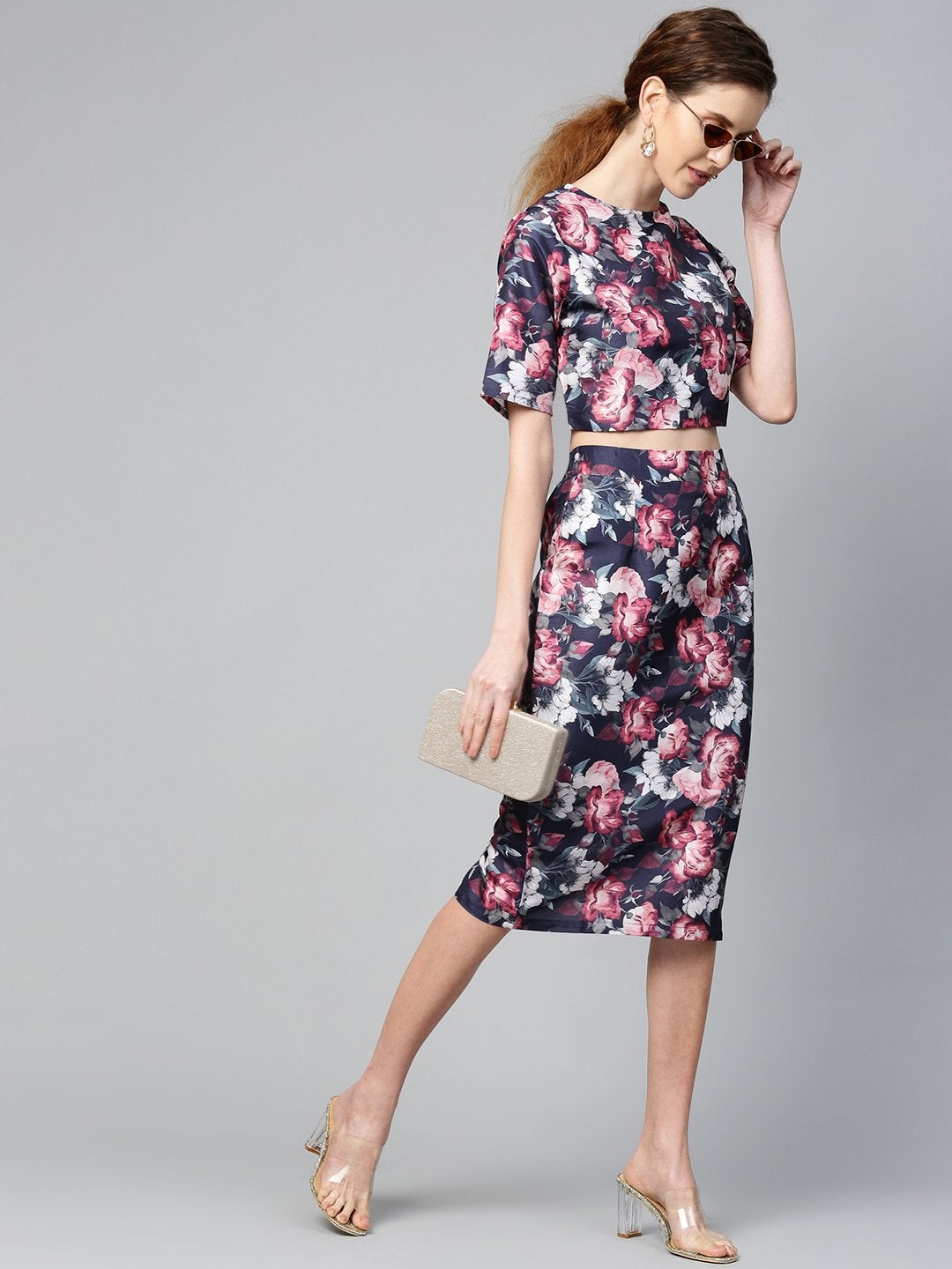 Women's Navy Floral Crop Top