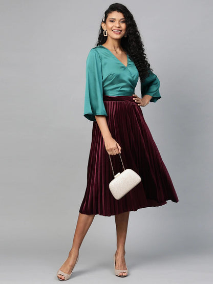 Women's Emerald Green Wrap Crop Satin Top