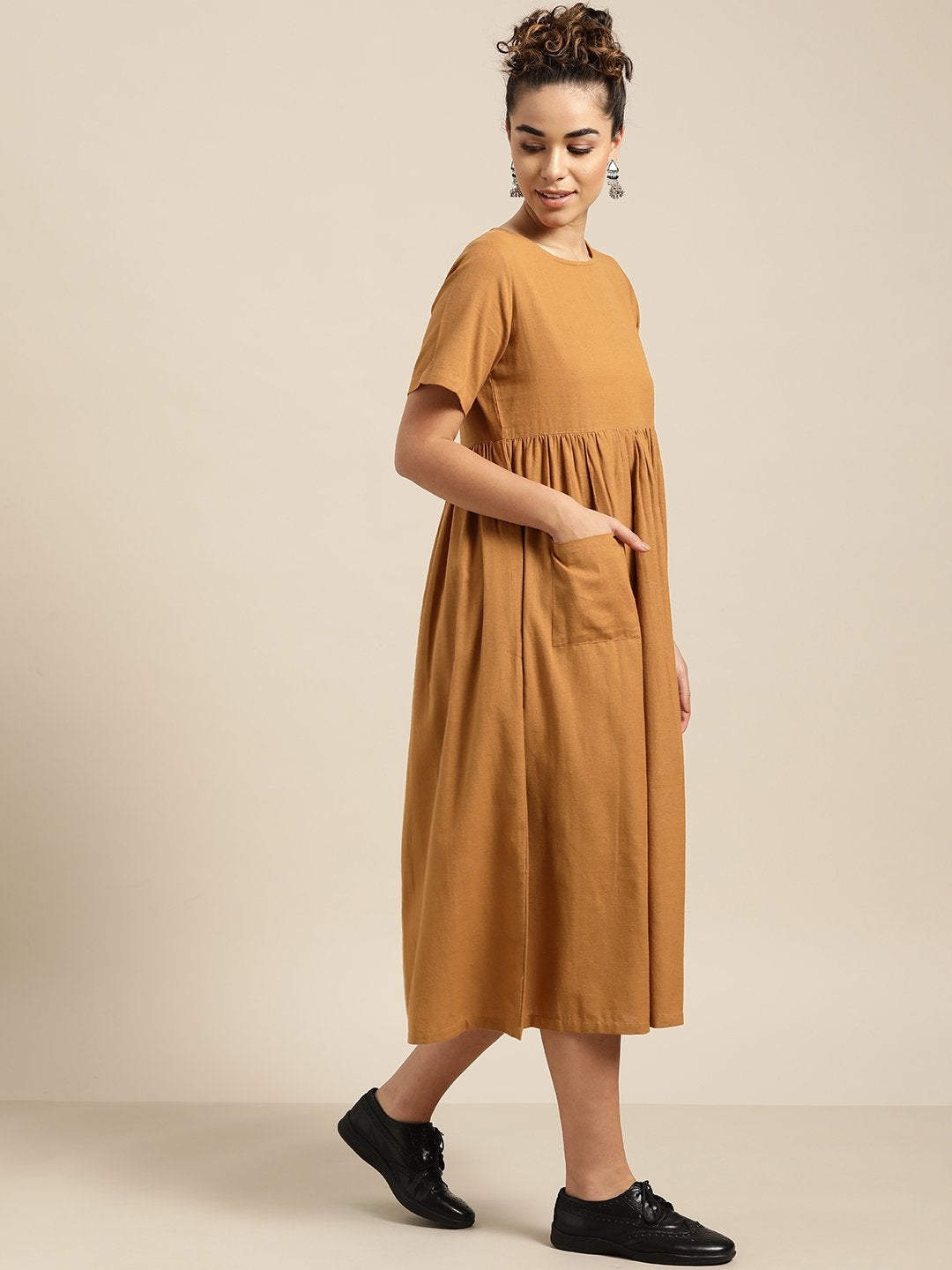 Women's Chocolate Brown Gathered Patch Pocket Midi Dress