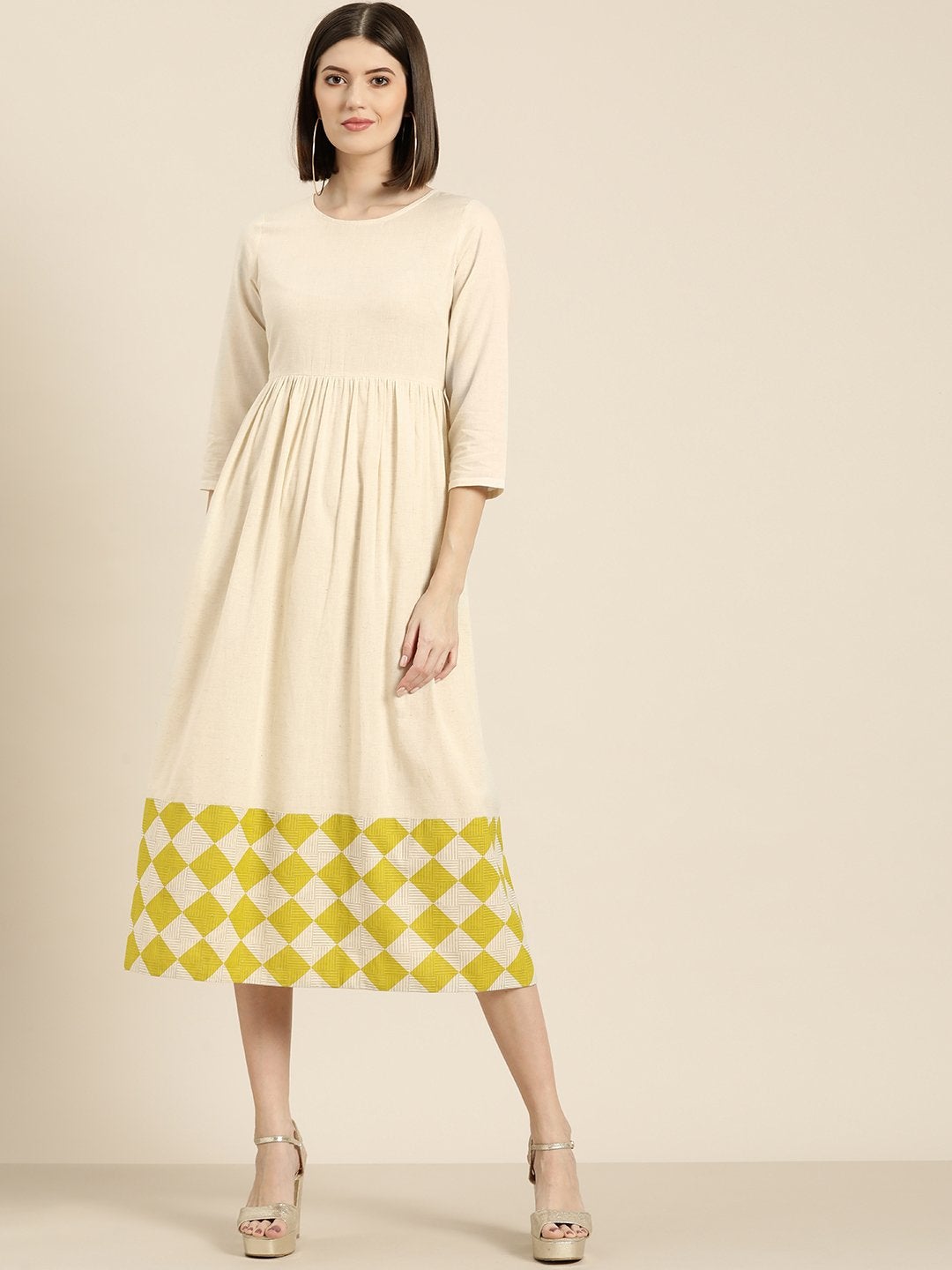 Women's Green Geo Print Gathered Midi Dress