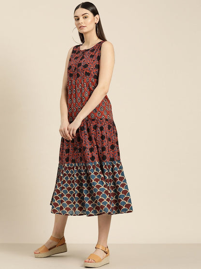 Women's Maroon Floral Sleeveless Tiered Dress