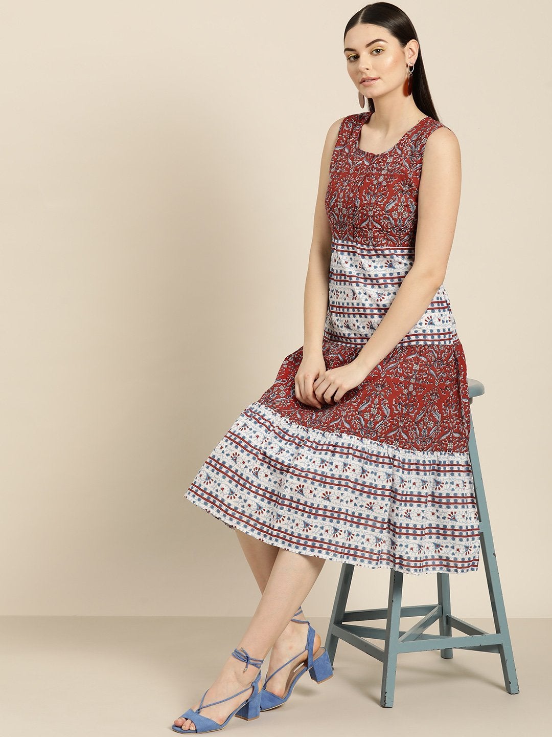Women's Red Floral Sleeveless Tiered Dress