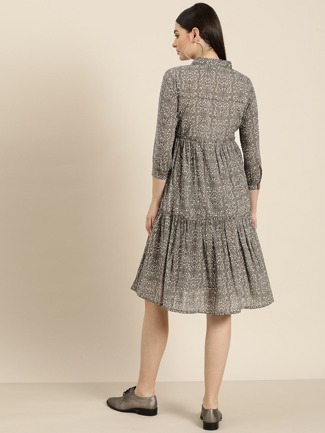 Women's Grey Floral Shirt Collar Tiered Dress