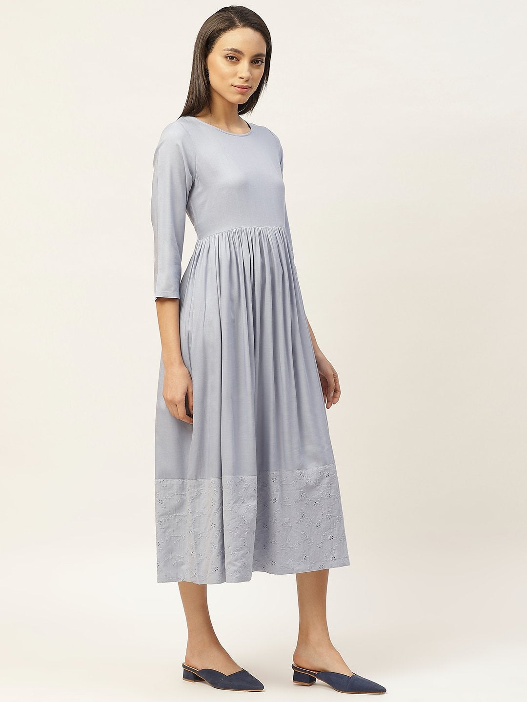 Women's Grey Schiffli Gathered Midi Dress
