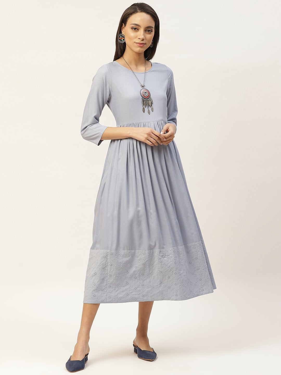Women's Grey Schiffli Gathered Midi Dress