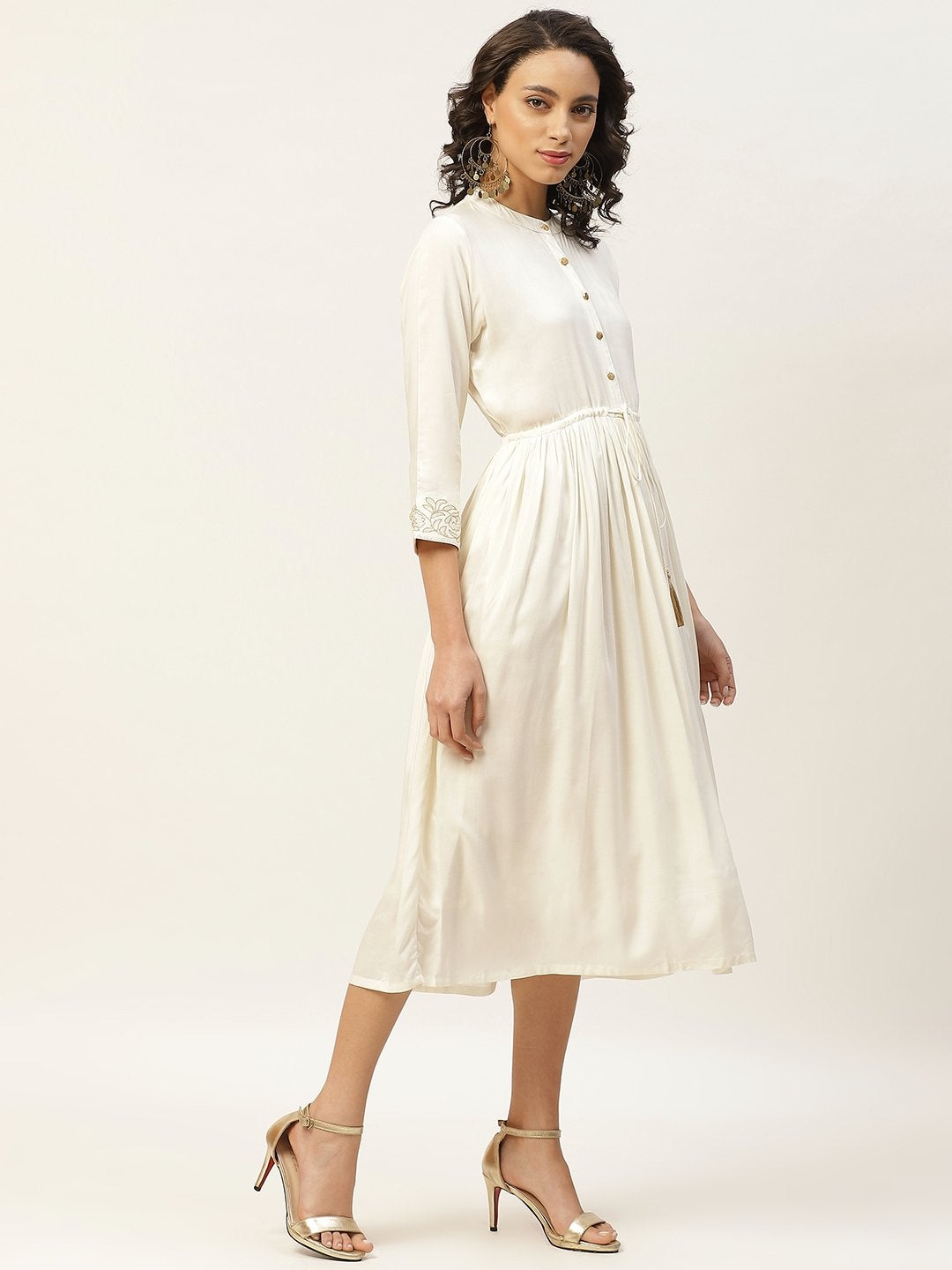 Women's Off White Zari Floral Embroidery Drawstring Dress