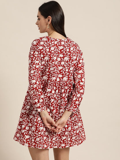 Women's Red Floral Gathered Short