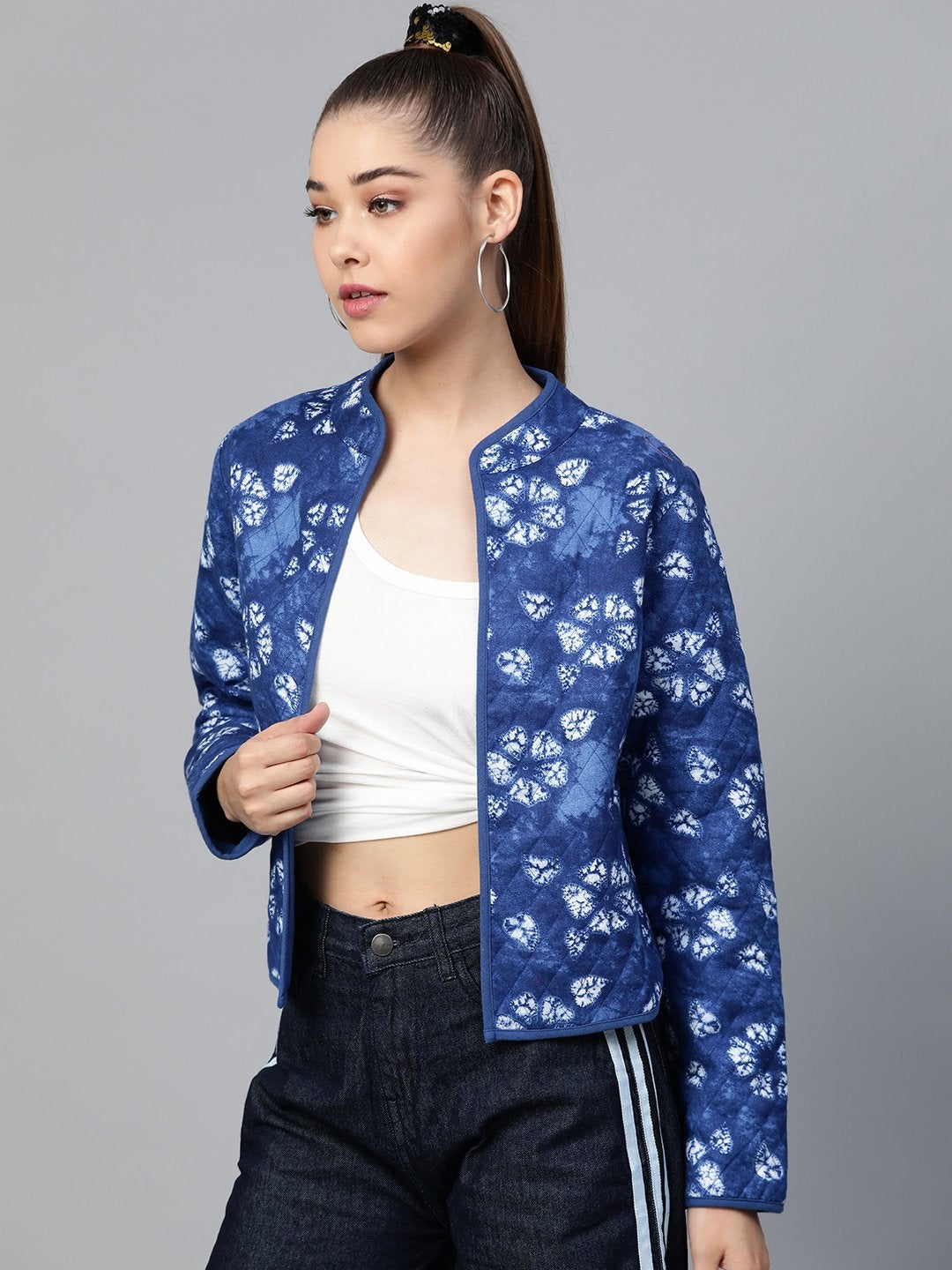 Women's Blue Tie & Dye Floral Quilted Ethnic Jacket