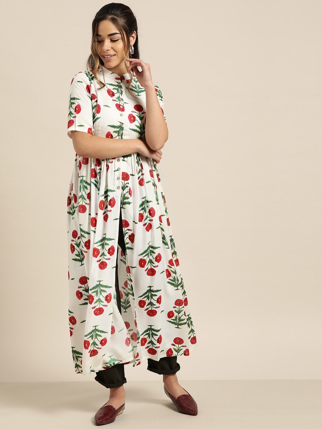 Women's White Floral Gathered Shirt Style Kurta