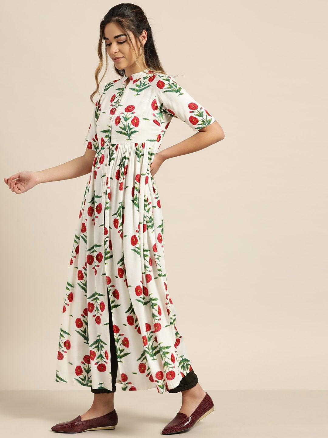 Women's White Floral Gathered Shirt Style Kurta