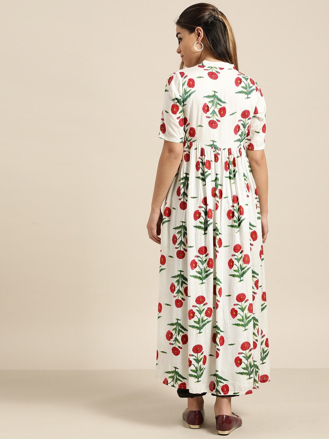 Women's White Floral Gathered Shirt Style Kurta