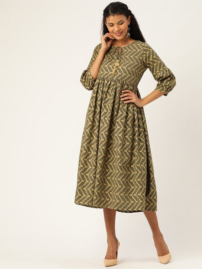 Women's Olive Foil Chevron Gathered Kurta Dress