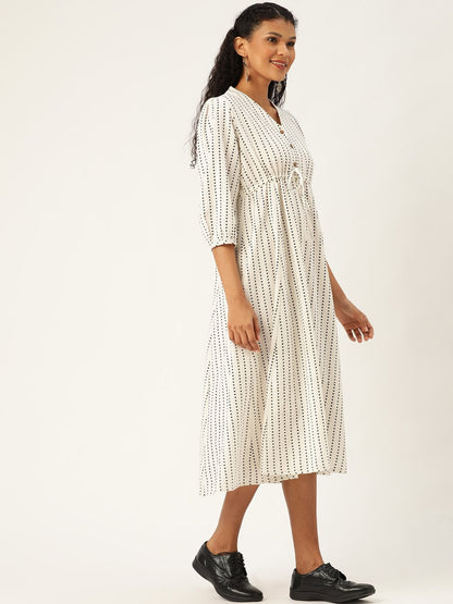 Women's Off White Geo Print Drawstring Kurta Dress
