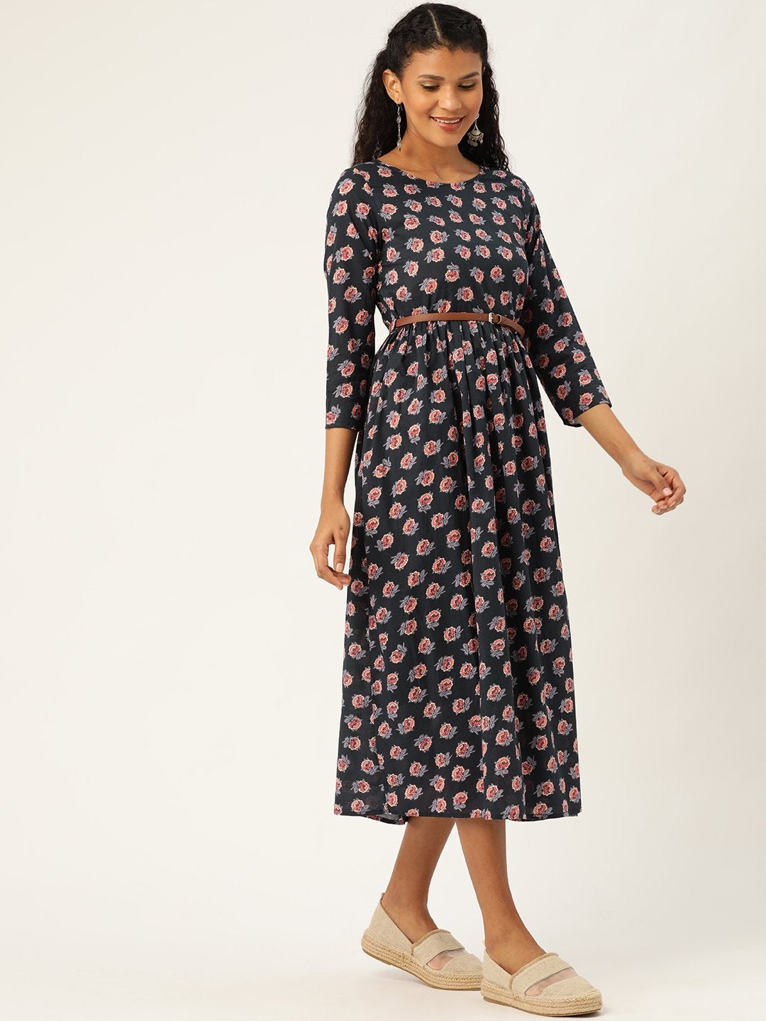 Women's Navy Floral Gathered Kurta Dress