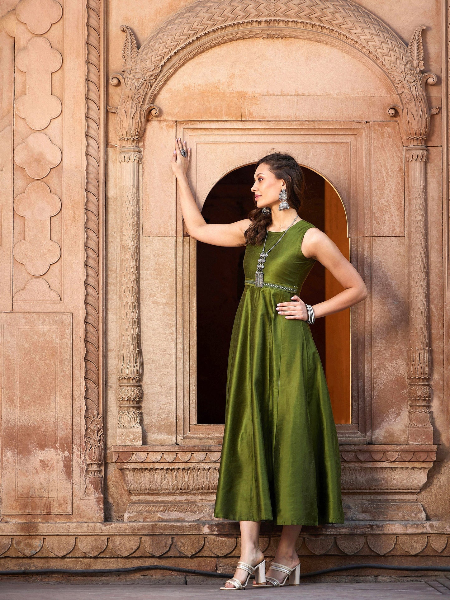 Women's Olive Mirror Lace Waistband Long Anarkali Kurta
