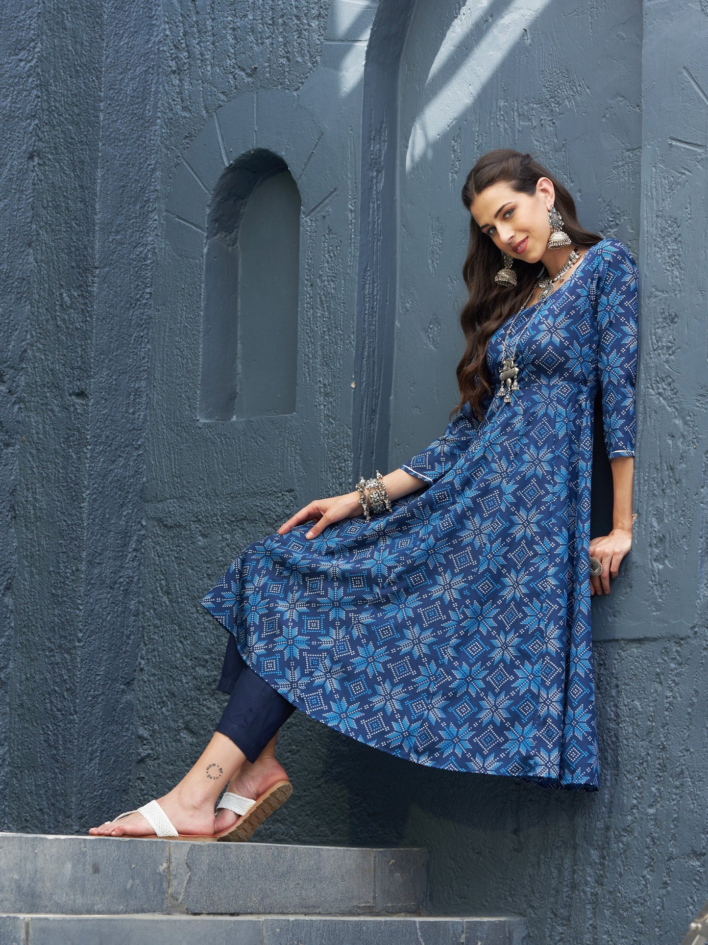Women's Blue Floral Anarkali Kurta