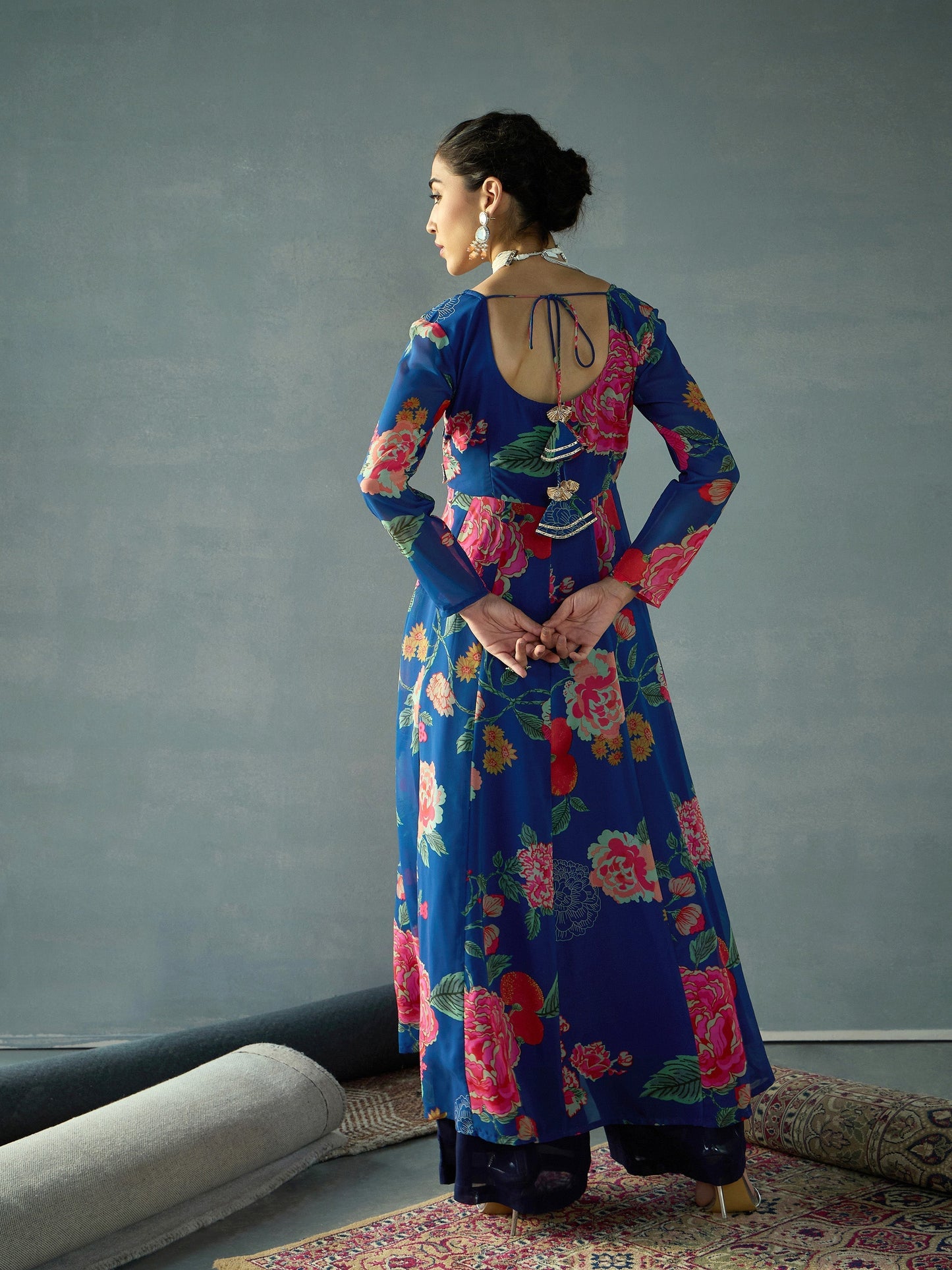 Women's Navy Blue Floral Kurta