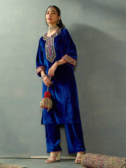 Women's Blue Embroidered Kurta Set