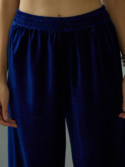 Women's Blue Embroidered Kurta Set