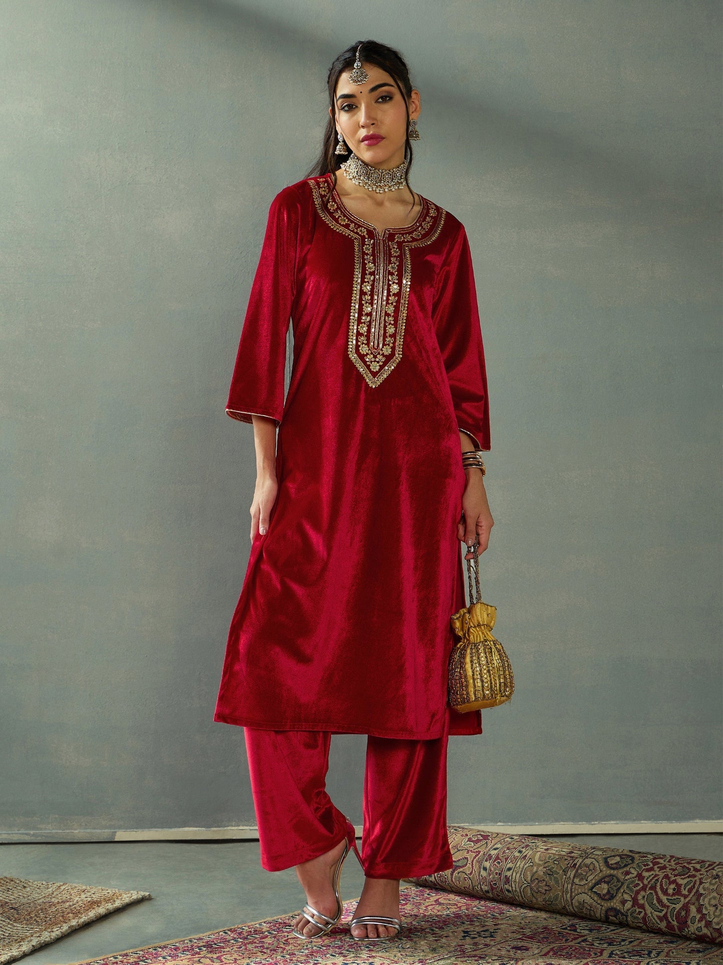 Women's Red Embroidered Kurta Set