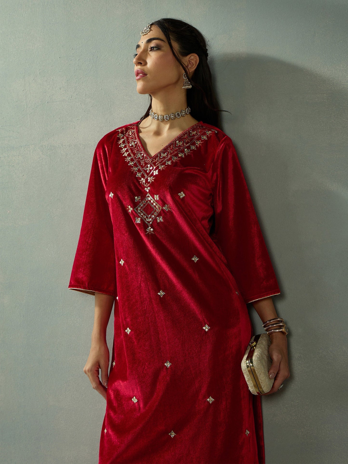 Women's Red Embroidered Kurta Set