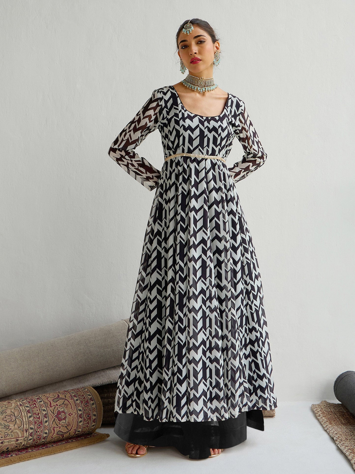 Women's Black Strong Kurta