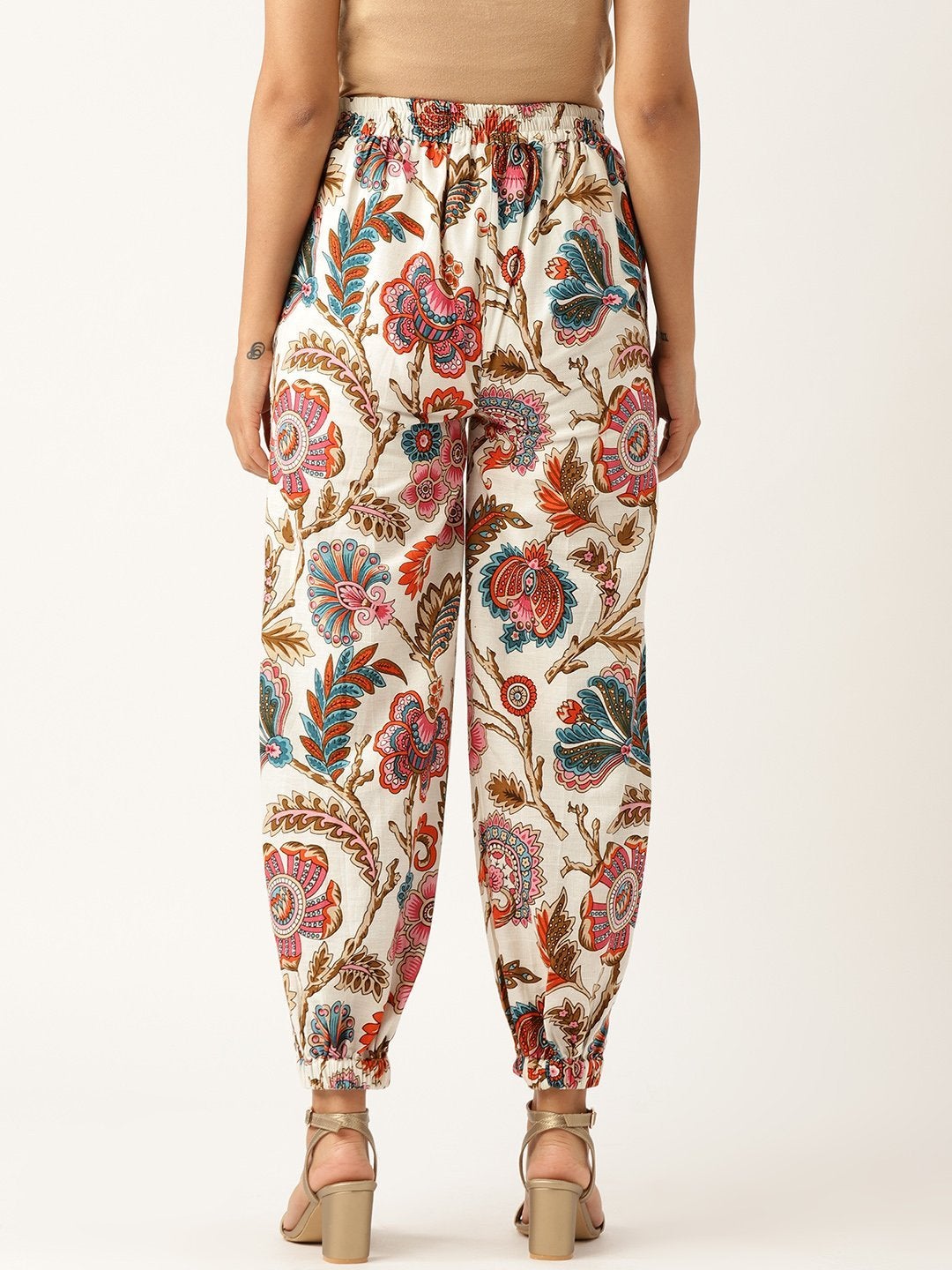 Women's Off White Floral Cuffed Pants