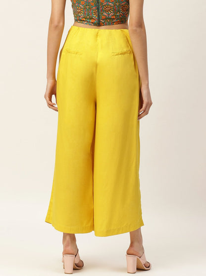 Women's Yellow Front Button Pleated Culottes
