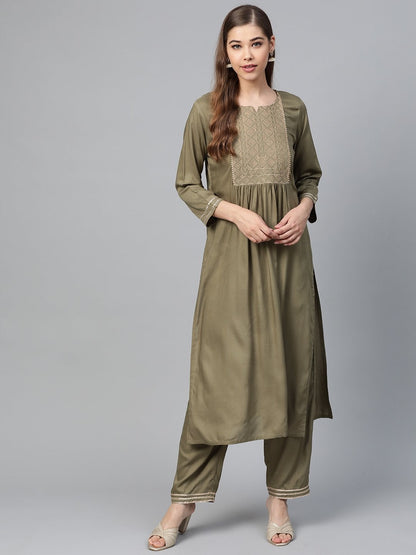 Women's Olive Lace Zari Embroidery Kurta With Olive