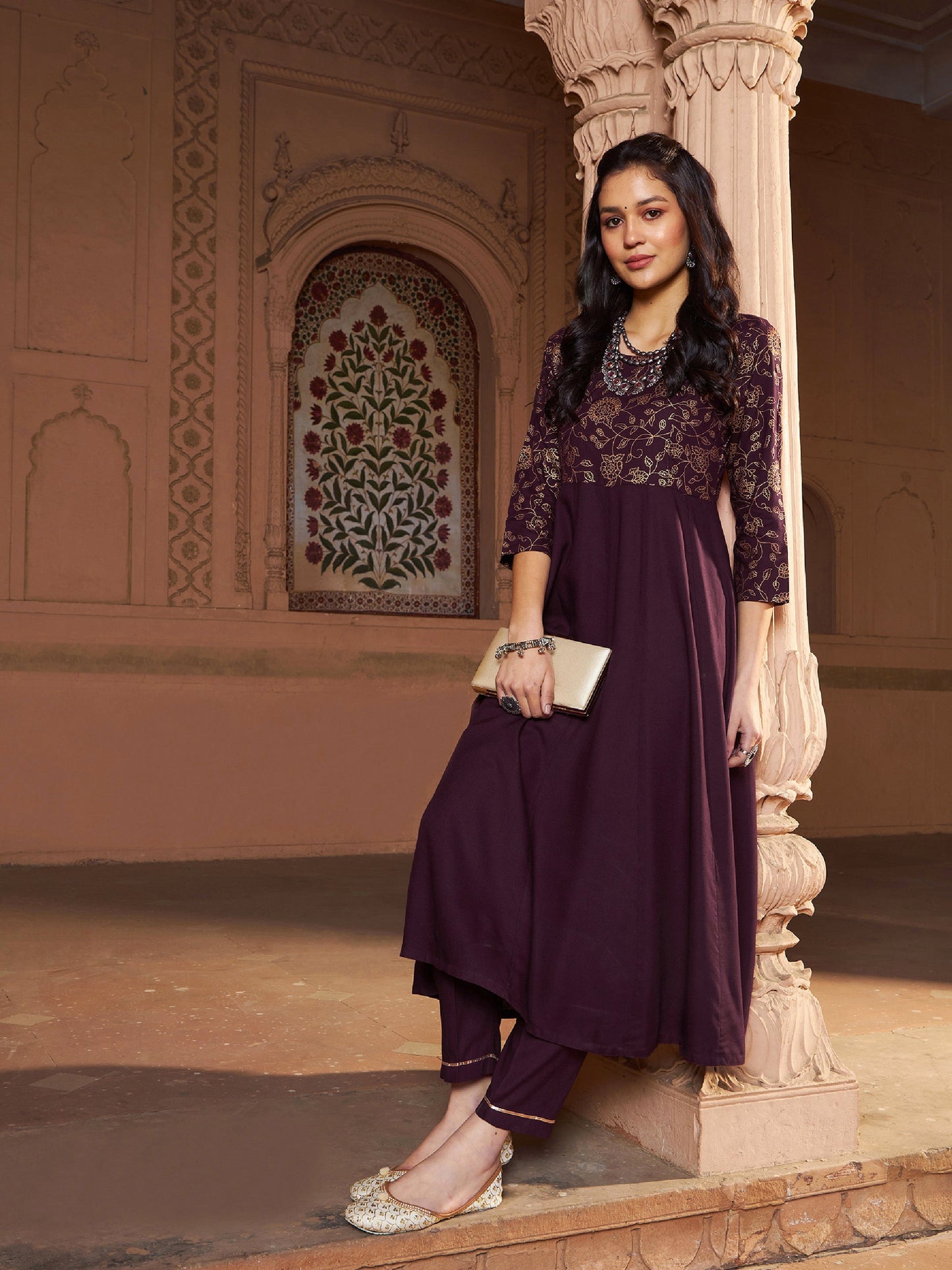 Women's Burgundy Floral Bodice Foil Anarkali Kurta With Pants