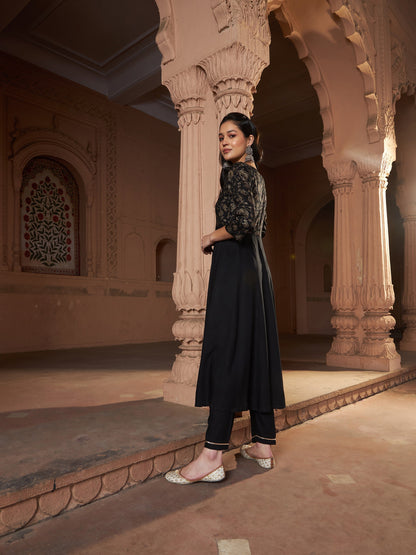 Women's Black Floral Bodice Foil Anarkali Kurta With Pants