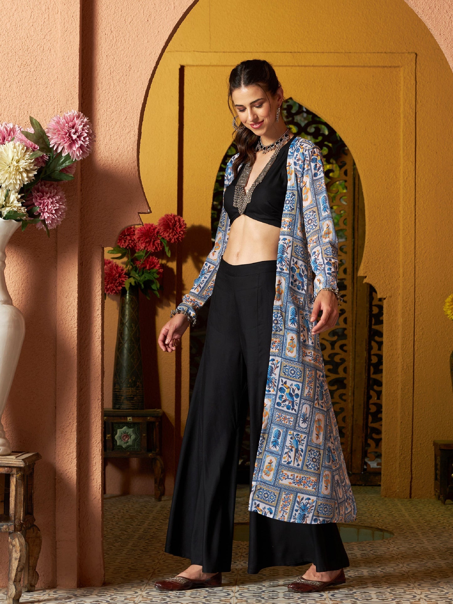 Women's Black Crop Top With Palazzo And Floral Shrug