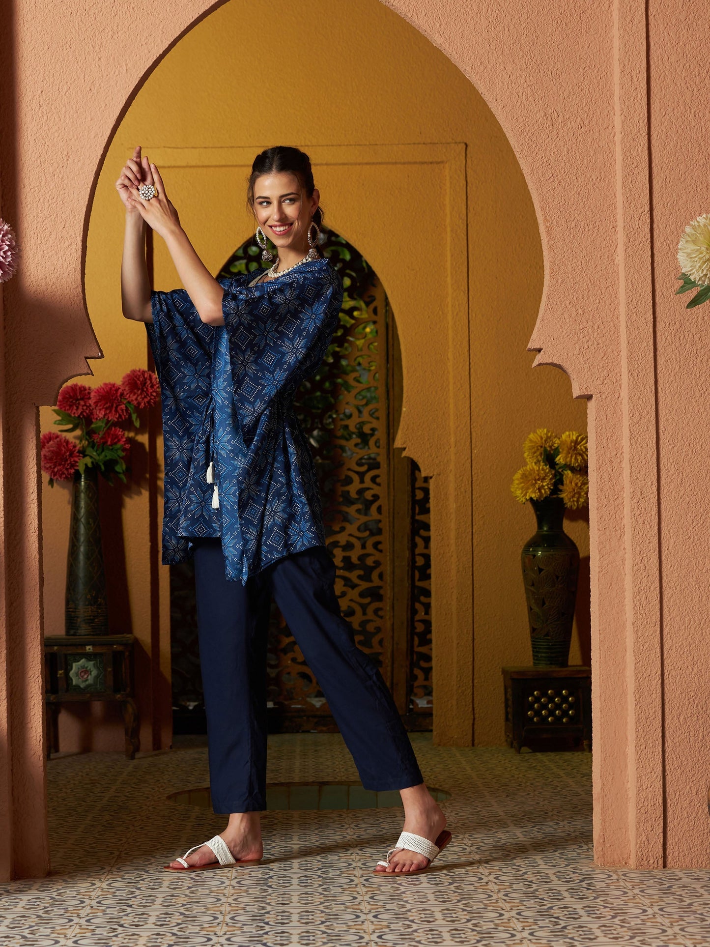 Women's Blue Floral Short Kaftan With Pants