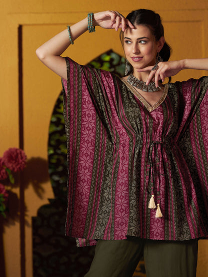Women's Maroon Geometric Floral Short Kaftan With Pants