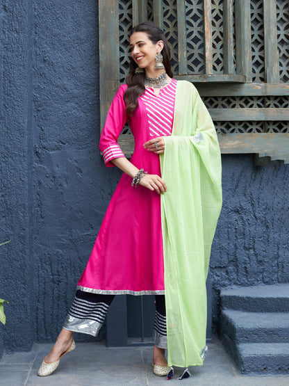 Women's Fuchsia & Navy Gota Anarkali Kurta Set With Green Dupatta